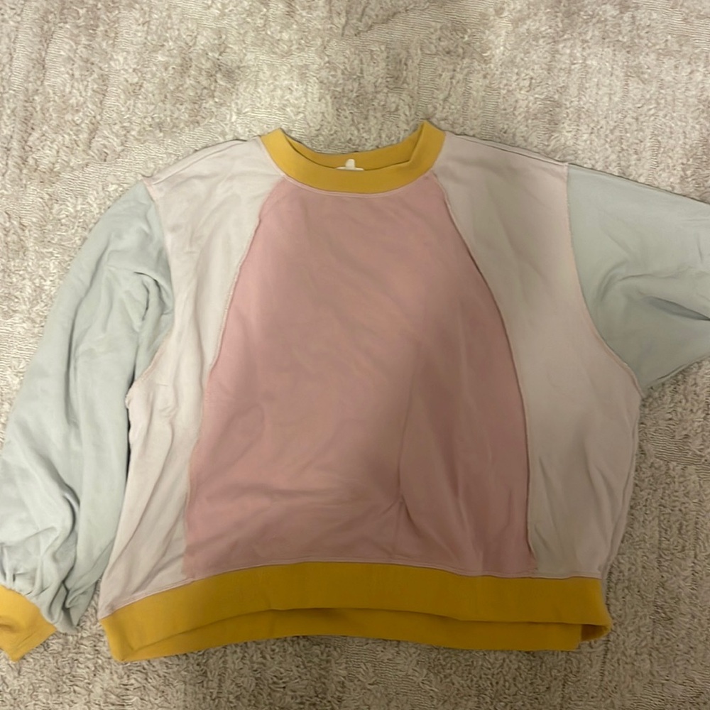 Colored sweatshirt
